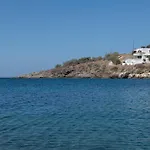 Дом отдыха Marelia - Seafront With Infinity Pool
