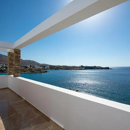 Marelia - Seafront With Infinity Pool Дом отдыха *
