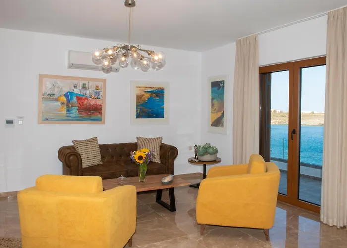 Marelia - Seafront With Infinity Pool Casa vacanze Mégas Yialós-Nítes