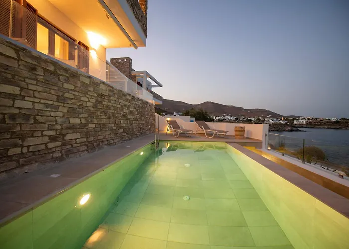 Marelia - Seafront With Infinity Pool Casa vacanze *