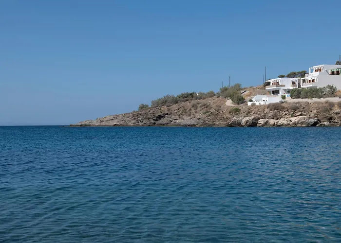 Casa vacanze Marelia - Seafront With Infinity Pool