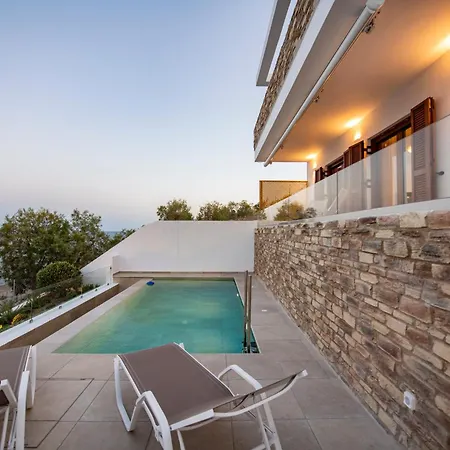 Nyaraló Marelia - Seafront With Infinity Pool Mégas Yialós-Nítes