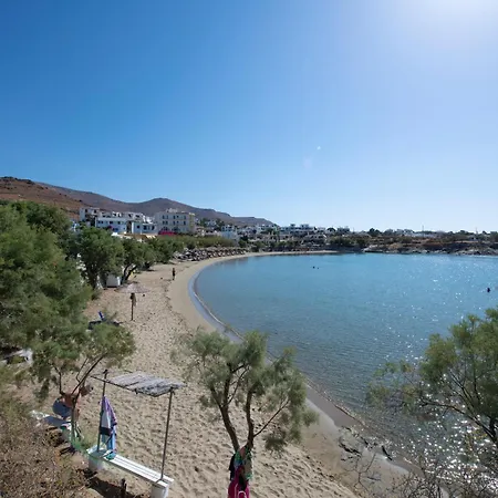 Marelia - Seafront With Infinity Pool