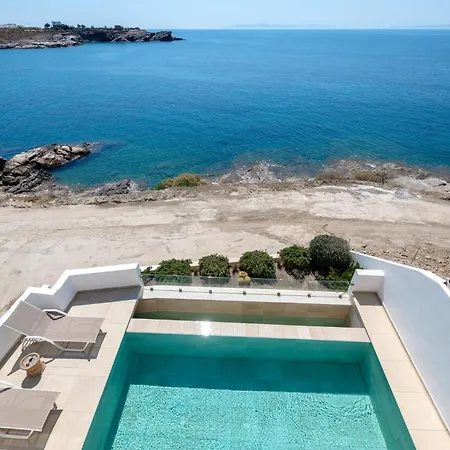 בית נופש Marelia - Seafront With Infinity Pool